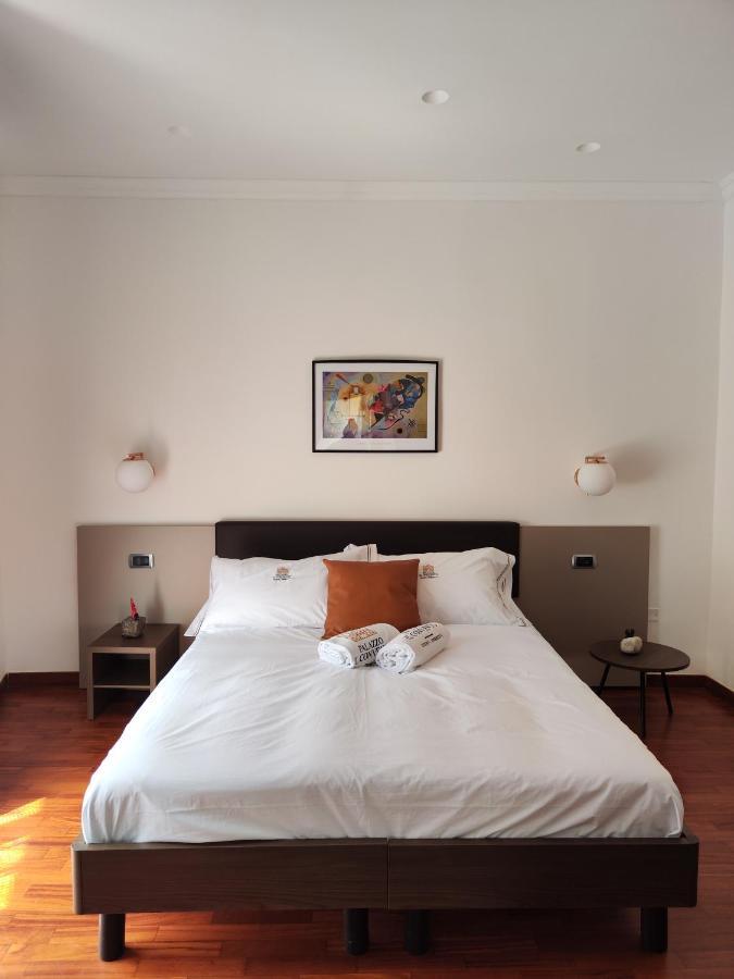 Palazzo Il Convento Luxury Umberto I Bed and Breakfast Neapel Exteriör bild