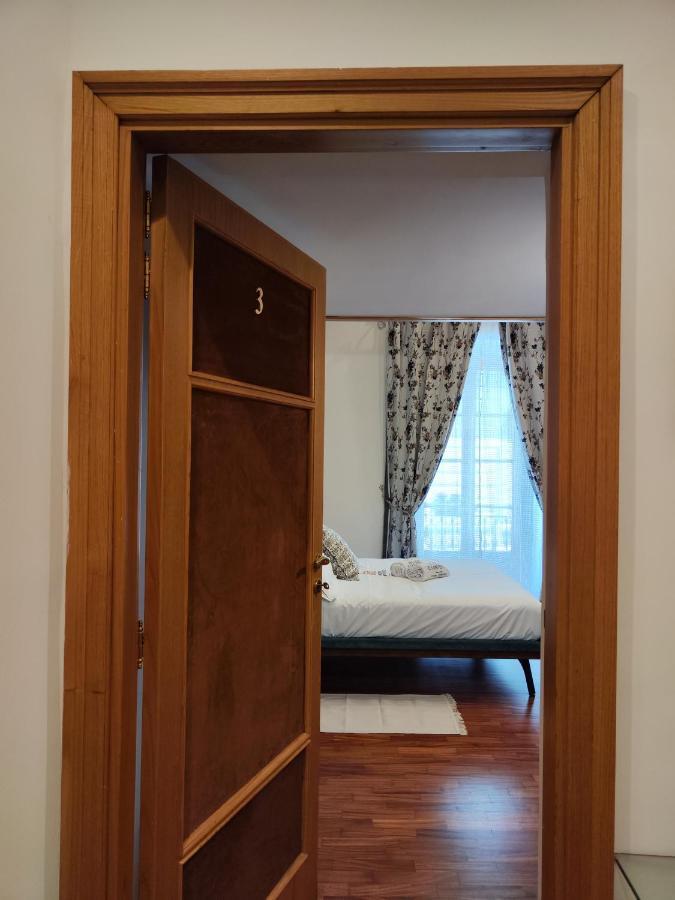 Palazzo Il Convento Luxury Umberto I Bed and Breakfast Neapel Exteriör bild