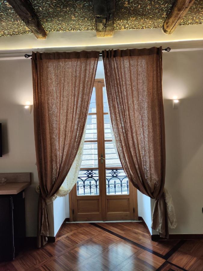 Palazzo Il Convento Luxury Umberto I Bed and Breakfast Neapel Exteriör bild