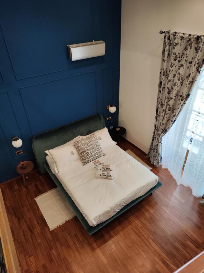 Palazzo Il Convento Luxury Umberto I Bed and Breakfast Neapel Exteriör bild