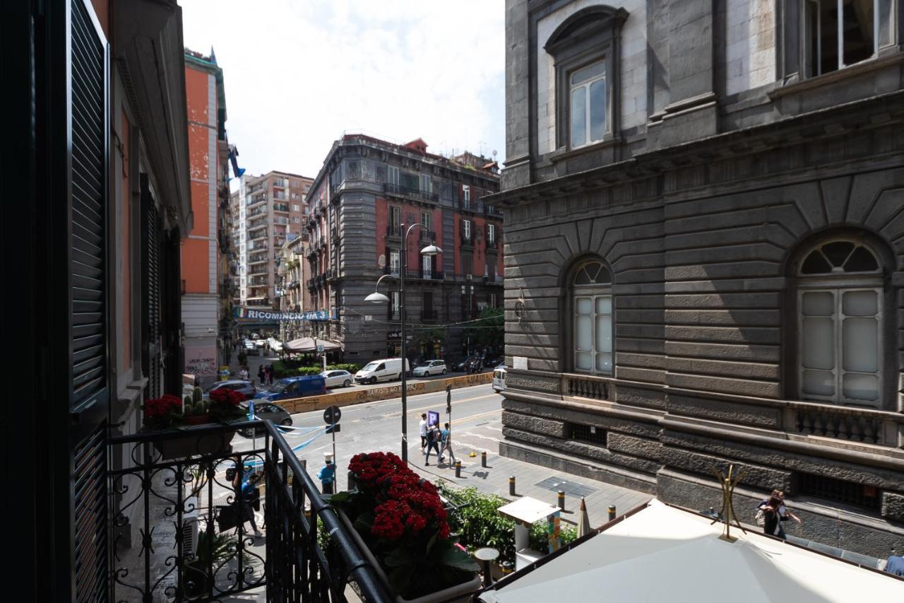 Palazzo Il Convento Luxury Umberto I Bed and Breakfast Neapel Exteriör bild
